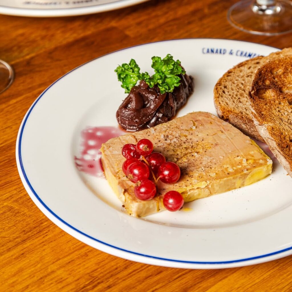 Foie gras de canard, chutney d’oignons